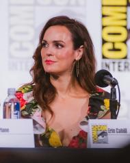 Erin Cahill